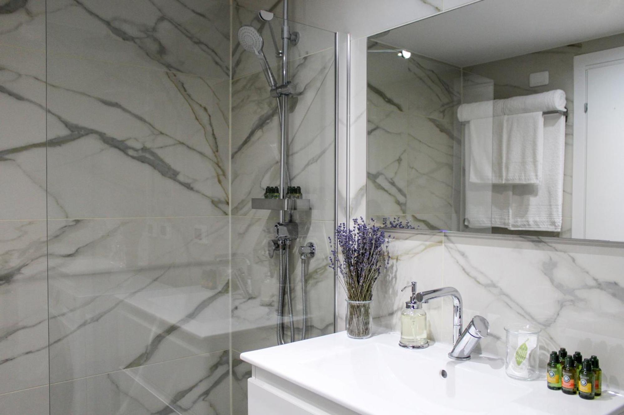 Luxury With Sea View #64 By Hashdera דירה *