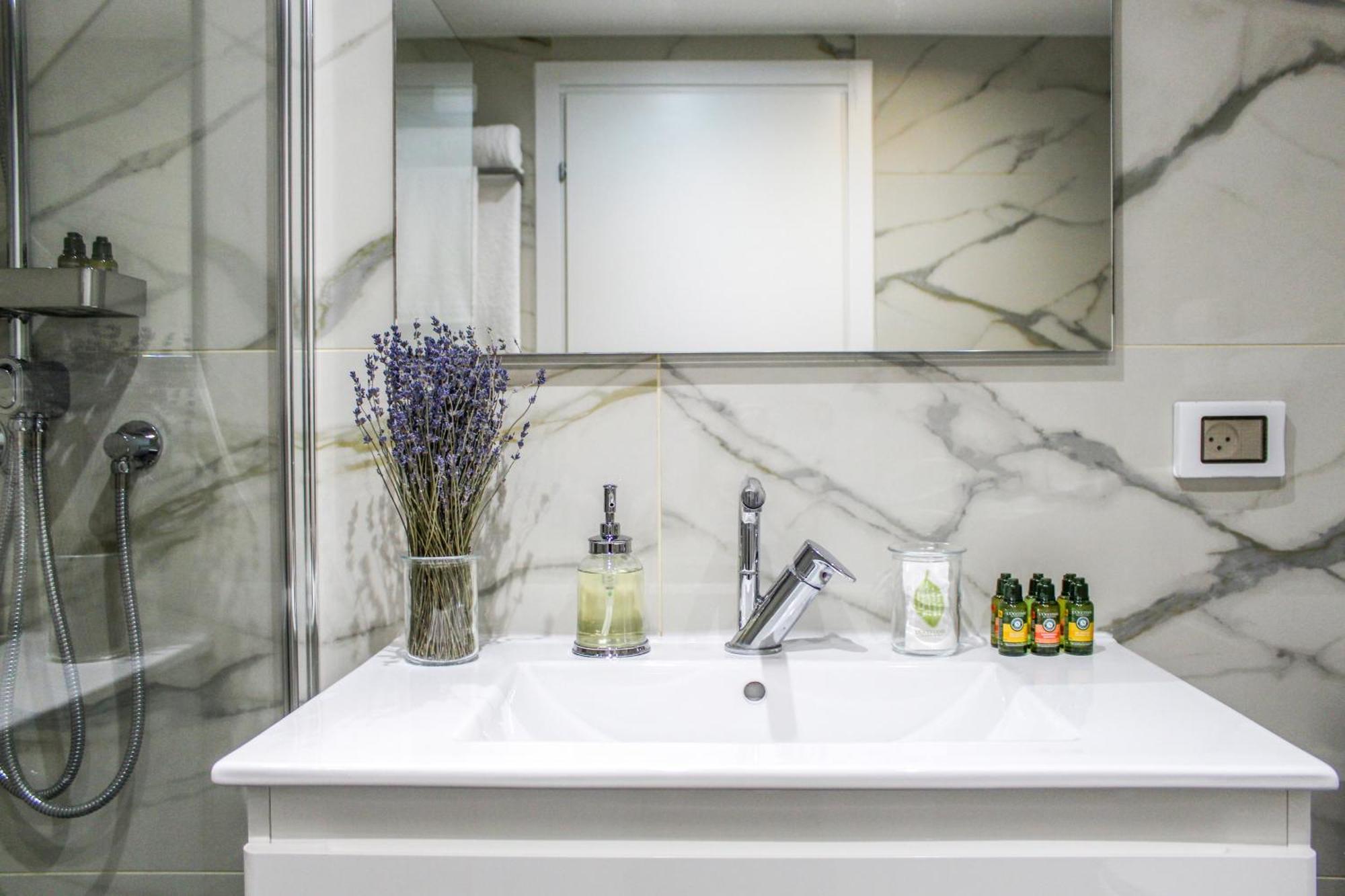 דירה Luxury With Sea View #64 By Hashdera